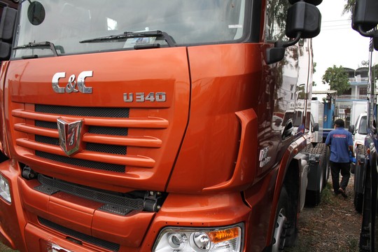 Một cơ sở bán xe tải Trung Quốc nhập khẩu tại TP HCM.