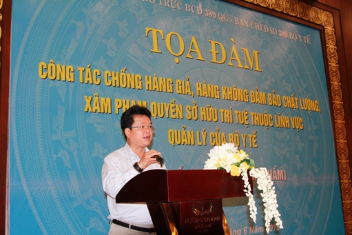 PGS.TS Phạm Lê Tuấn - Thứ trưởng Bộ Y tế phát biểu tại buổi tọa đàm.