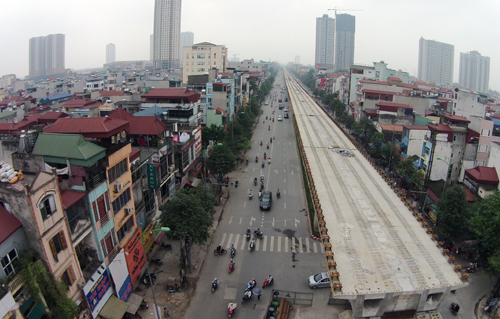 Tuyến đường sắt Cát Linh - Hà Đông được gia hạn tiến độ nhiều lần. 