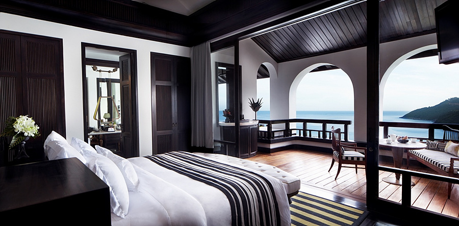 Phòng Classic King Guess Room thuộc khu Sơn Tra Terrace Suite nằm ở tầng thiên  đường nơi cao nhất của khu nghỉ dưỡng đem lại tầm nhìn tuyệt đẹp ra biển Đông.