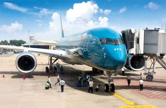 Máy bay A350 của Vietnam Airlines quay đầu vì nghi lỗi kỹ thuật sau 15 phút cất cánh.