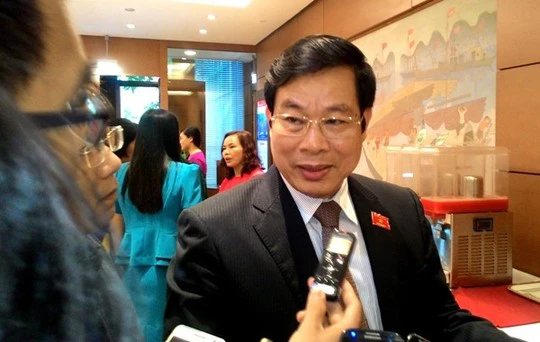 Bộ trưởng Bộ Thông tin và Truyền thông Nguyễn Bắc Son. Ảnh: Người lao động.