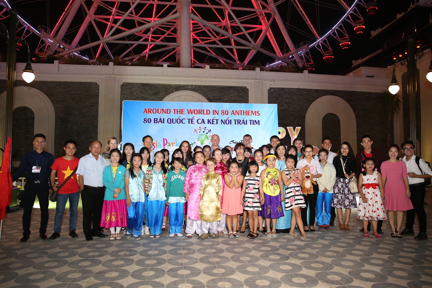 Asia Park (Đà Nẵng, Việt Nam) là điểm đến thứ 31 trên hành trình gây quỹ từ thiện của Carpi Pertti tại 80 quốc gia trên thế giới.