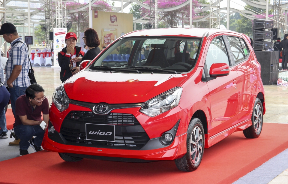 Về doanh số, Toyota Wigo đang ở vị trí thứ ba sau hai mẫu xe Hàn Quốc là KIA Morning và Hyundai Grand i10.