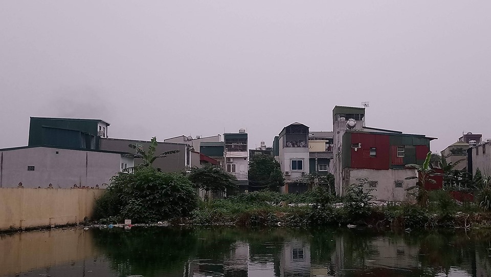  Những công trình nhà ở đang trong diện quy hoạch đã được UBND phường Định Công hướng dẫn làm thủ tục hành chính...