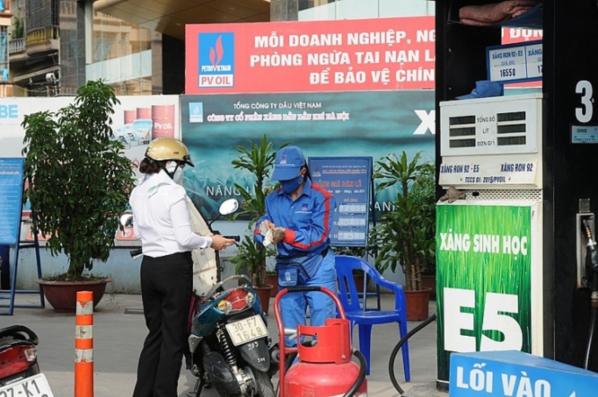 Tỷ lệ sử dụng xăng E5 tại Hà Nội đã tăng 45%