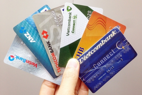 Chuyển hàng chục triệu thẻ ATM sang thẻ chip: Giảm nỗi lo mất tiền trong thẻ - Ảnh 1