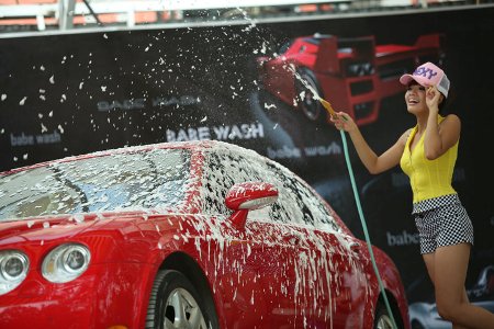 Kinh nghiệm rửa xe ô tô bền đẹp không ngờ-2