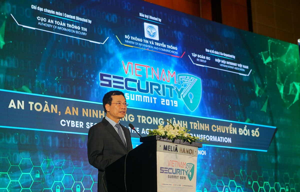  Bộ trưởng Bộ Thông tin và Truyền thông Nguyễn Mạnh Hùng đánh giá, an toàn, an ninh không gian mạng là điều kiện cơ bản, là yếu tố sống còn để thực hiện thành công chuyển đổi số quốc gia