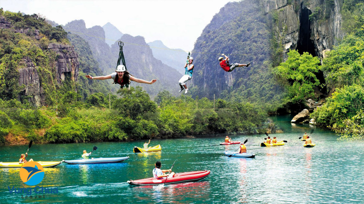  Những năm qua, Quảng Bình chú trọng đầu cho du lịch và đã thu hút được rất nhiều du khách tới tham quan