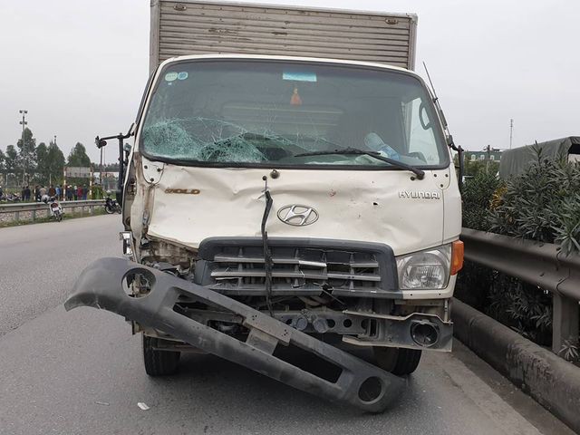 Xe tải gây tai nạn vi phạm quy định khi không truyền dữ liệu về cho nhà chức trách.