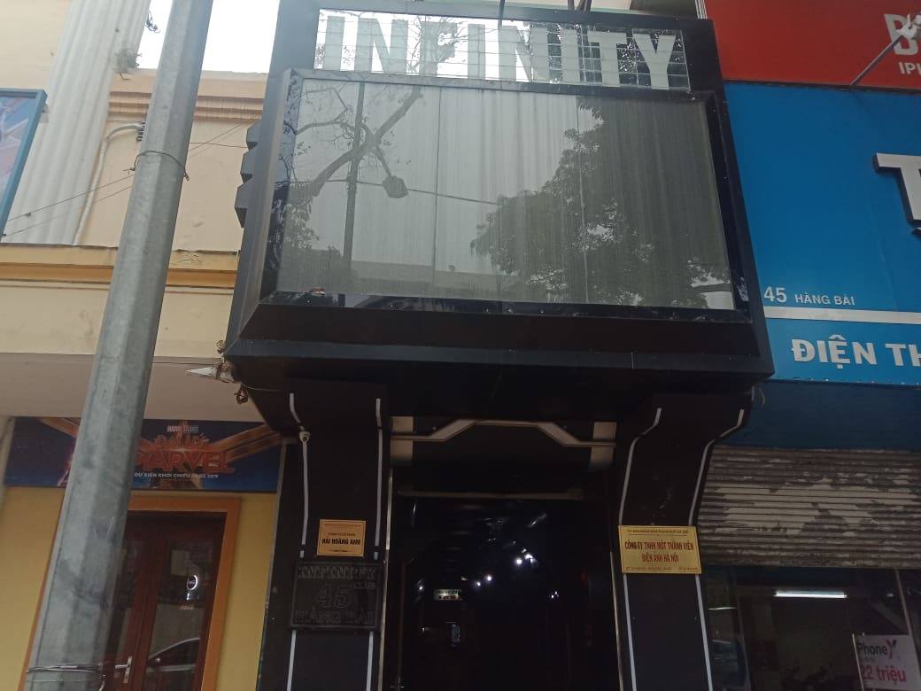 Cơ sở Infinity Club - quán bar Infinity, số 45 Hàng Bài, quận Hoàn Kiếm, tp Hà Nội.