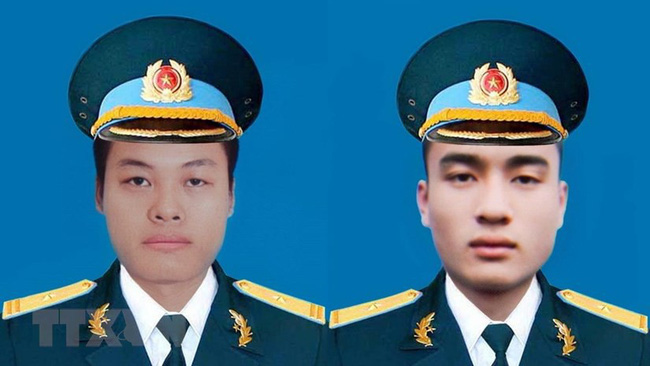 Truy thăng quân hàm cho hai phi công hy sinh tại Khánh Hòa - Ảnh 1