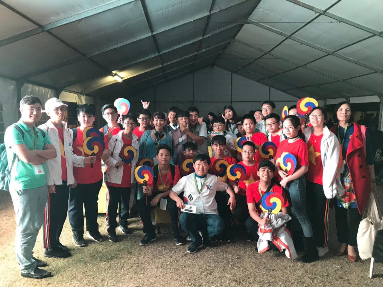 Học sinh Hà Nội đạt 4 huy chương vàng cuộc thi Toán học Trẻ Quốc tế IMC 2019 - Ảnh 2