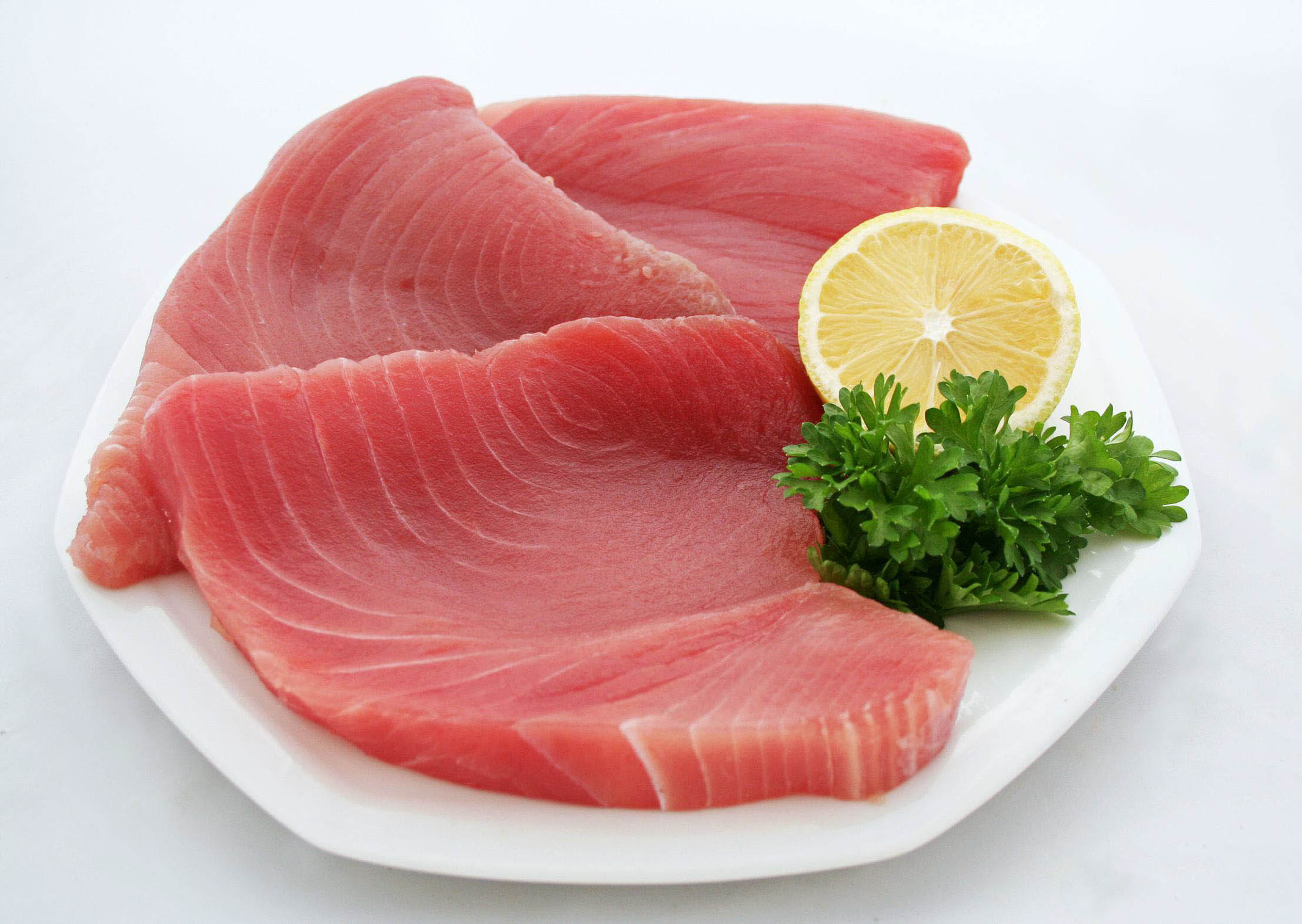 Cá ngừ rất tốt nhưng không nên ăn nhiều vì chứa nhiều thủy ngân 
