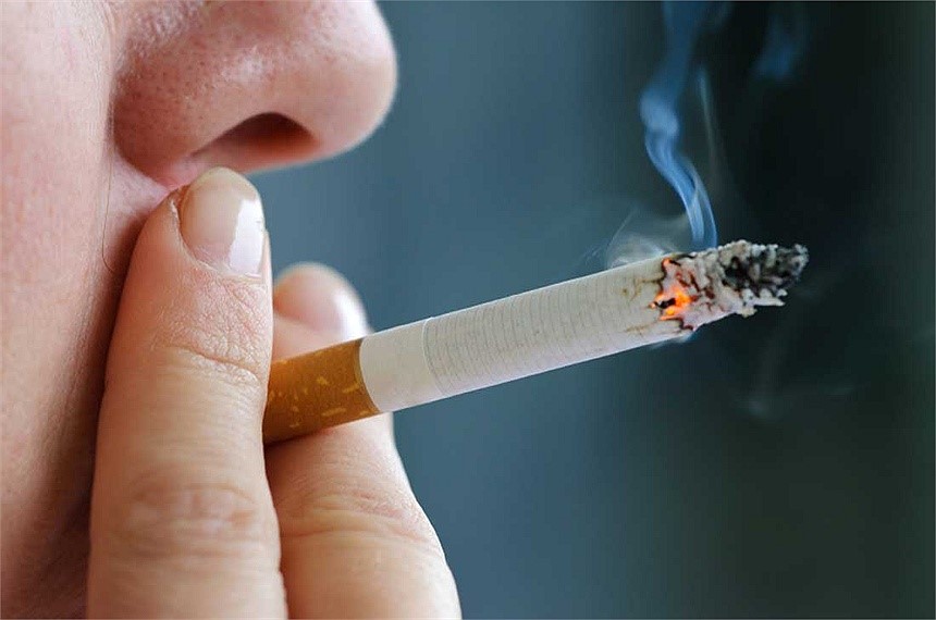 Hút thuốc lá là nguyên nhân chính gây ung thư phổi 