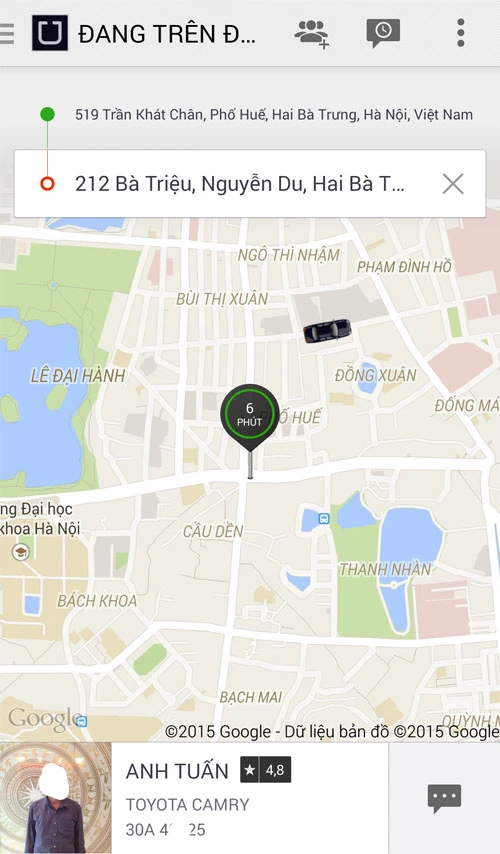 Màn hình hiển thị đặt xe Uber thành công trên phần mềm taxi Uber