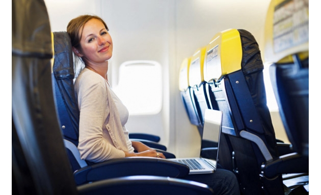 Hàng ghế các máy bay nhỏ hiện nay gồm 6 ghế chia thành 3 ghế mỗi bên.