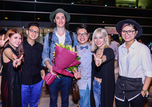 Khách mời trong đêm gala và trao giải Giọng hát Việt 2015 cùng top 4 của chương trình.