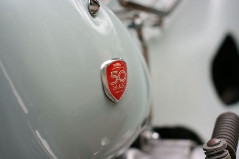 Honda Little Cub Fi 50 kỷ niệm 50 năm ngày ra đời của hãng.