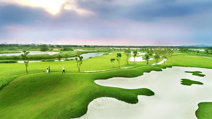 Vinpearl Golf Hải Phòng được đánh giá là một trong những sân gôn trên đảo sở hữu đẳng cấp theo tiêu chuẩn quốc tế.