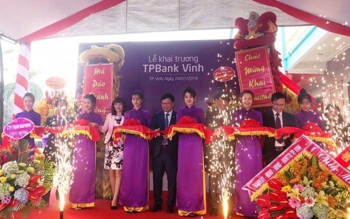 TPBank Vinh có địa chỉ tại số 140 đại lộ Lenin, TP Vinh, tỉnh Nghệ An.