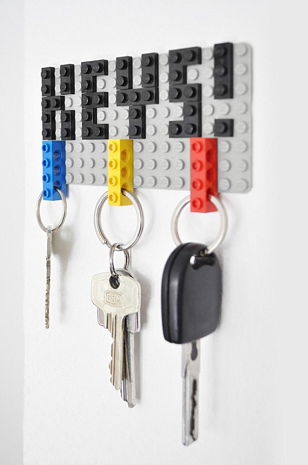 Móc treo chìa khóa Lego rất hữu ích cho mỗi ngôi nhà, nhà thiết kế Felix Grauer nói.