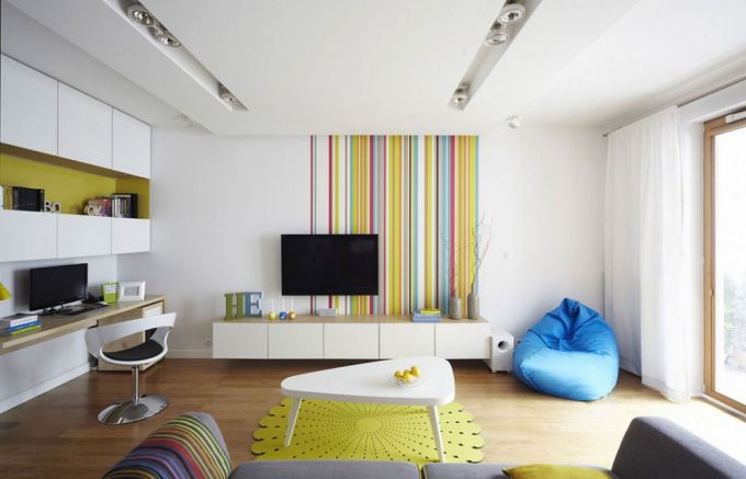 Đây cũng lại là một mẫu nội thất phòng khách phá cách với nhiều màu sắc