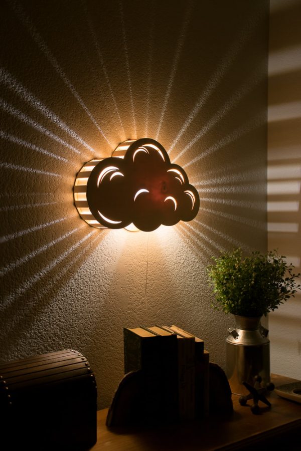 Dù là đám mây hay mặt trời, kiểu đèn ngủ này cũng tạo ra ánh sáng rất dễ thương cho phòng ngủ của bé.
