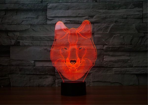 Chiếc đèn ngủ hình cáo 3D này được làm bằng thủy tinh acrylic phản chiếu ánh sáng. Đặc biệt, chiếc đèn này còn có chế độ chọn 7 màu khác nhau, chắc chắn sẽ làm các bạn nhỏ thích thú.