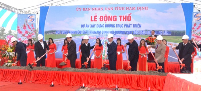 Lễ khởi công trục đường nối vùng kinh tế ven biển với cao tốc Cầu Giẽ - Ninh Bình ngày 23/12/2017