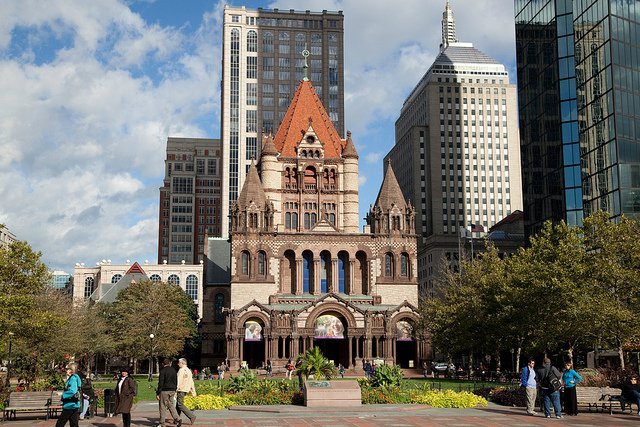 Nhà thờ Trinity (thành phố Boston, bang Massachusetts) được xây dựng vào năm 1877