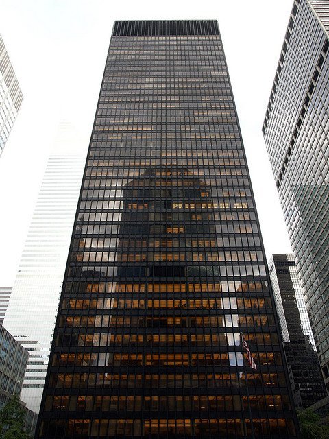 Tòa nhà Seagram (thành phố New York) được xây dựng vào năm 1958