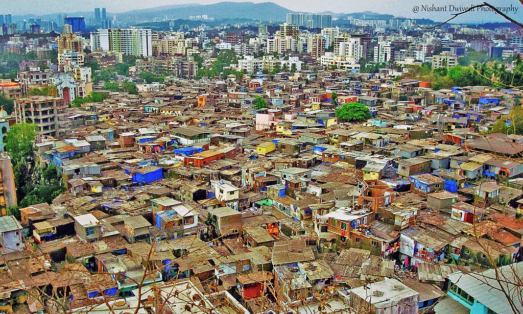 Một khu ổ chuột tại thành phố Mumbai, Ấn Độ.