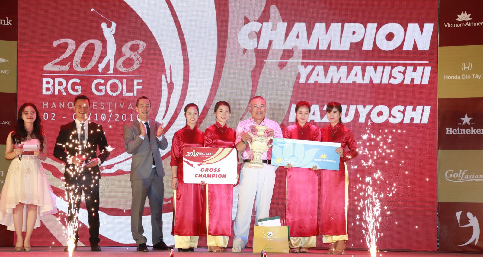 Gôn thủ Nhật Bản Yamanishi Kazuyoshi giành chức vô địch BRG Golf Hà Nội Festival 2018.