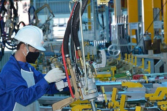 UOB nâng dự báo tăng trưởng kinh tế Việt Nam năm nay lên 7%