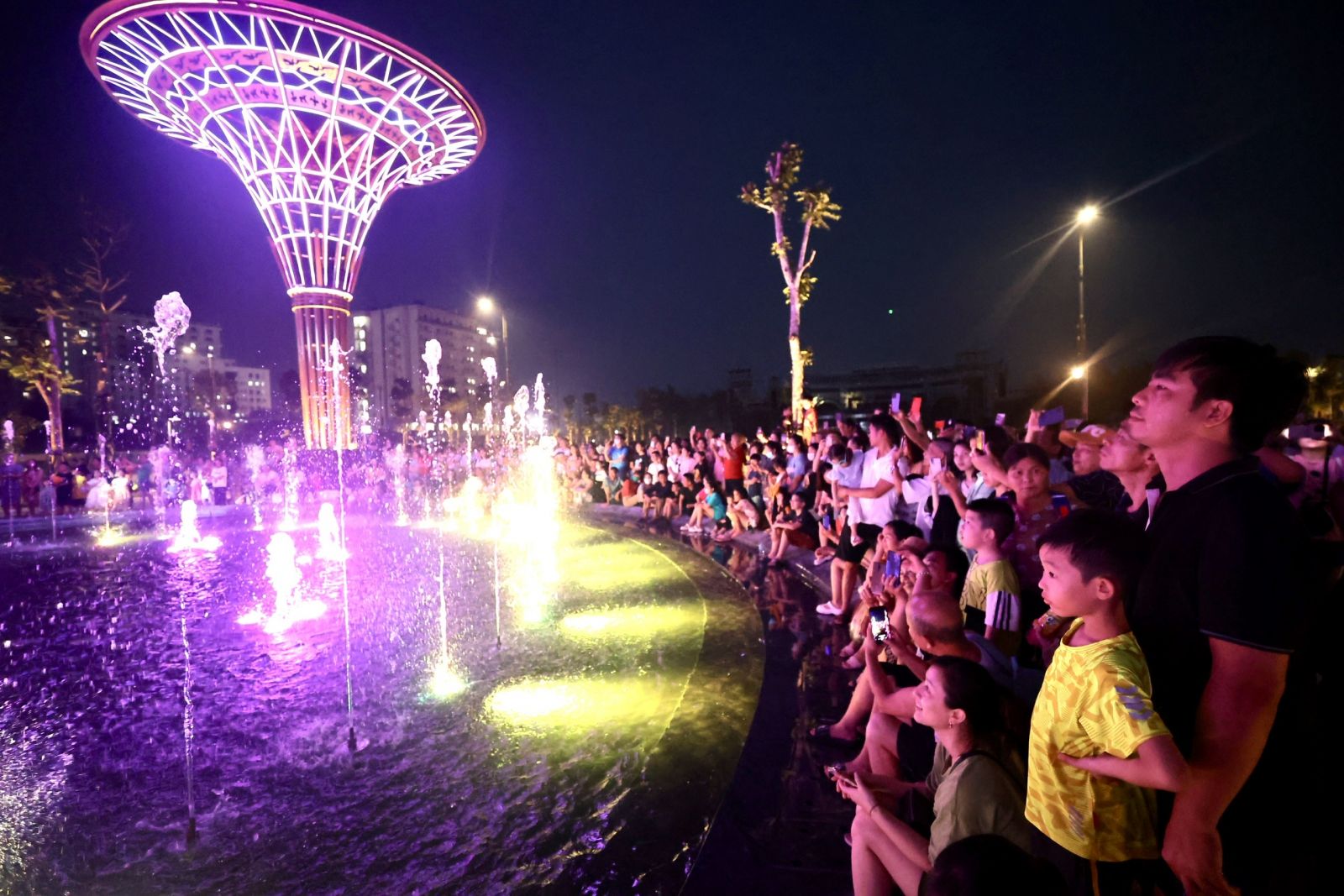 Show trình diễn nhạc nước sẽ thu hút đông đảo du khách đến Sầm Sơn và Thanh Hóa. 
