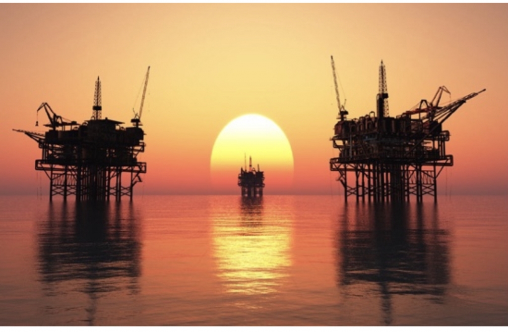 Giá dầu thế giới tiếp tục tăng ở những ngày đầu năm mới