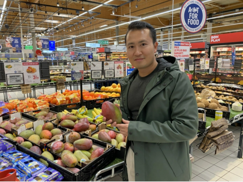 Nông sản Việt được bày bán tại các siêu thị Hà Lan.