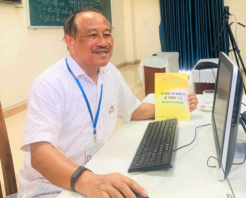 PGS.TS Nguyễn Huy Nga, nguyên Cục trưởng Cục Y tế Dự phòng (Bộ Y tế) chia sẻ về công tác phòng, chống dịch Covid-19. 