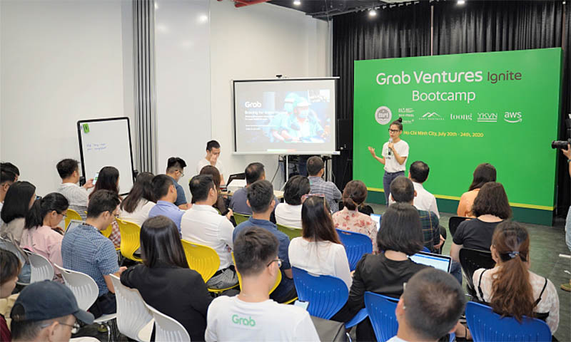 Bà Nguyễn Thái Hải Vân chia sẻ về cơ hội và thách thức của startup Việt tại Bootcamp chương trình Grab Ventures Ignite 2020