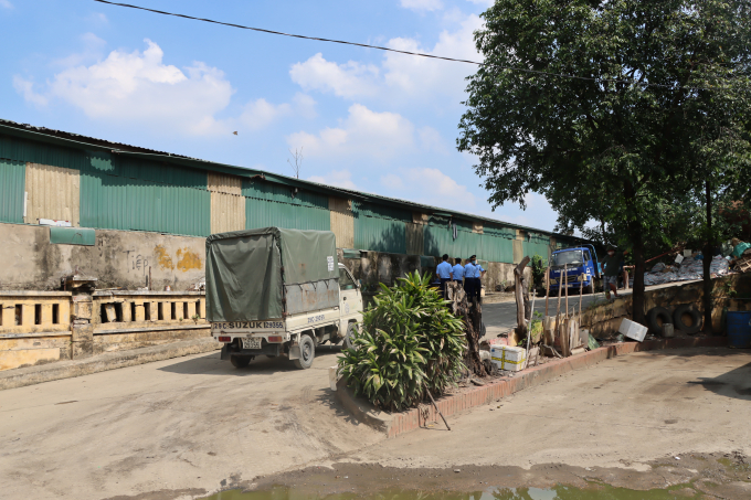 Chiều 16/7, tại Hà Nội, Đội Quản lý thị trường số 1, Cục Quản lý thị trường Hà Nội đã tiến hành tiêu hủy 480 sản phẩm đông trùng hạ thảo Tây Tạng nhập lậu.