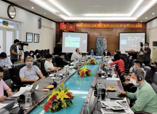 Toàn cảnh Diễn đàn trực tuyến về chủ đề phát triển ngành nuôi biển quy mô công nghiệp của Việt Nam diễn ra ngày 21/5.