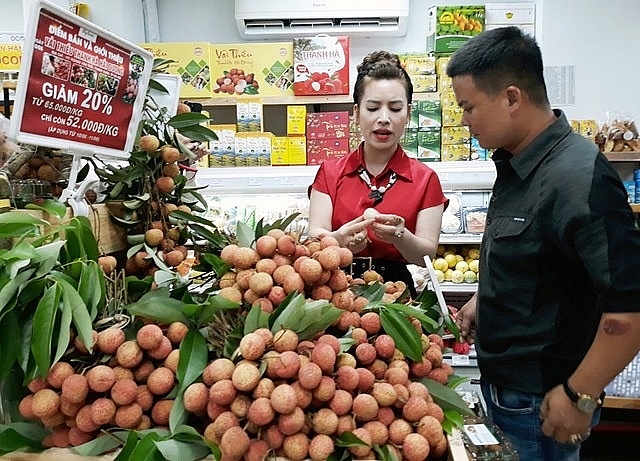 Hà Nội đã và đang tổ chức chuỗi các sự kiện kích cầu, xúc tiến thương mại nhằm kết nối giao thương, quảng bá thương hiệu, tiêu thụ sản phẩm cho các doanh nghiệp Việt Nam.