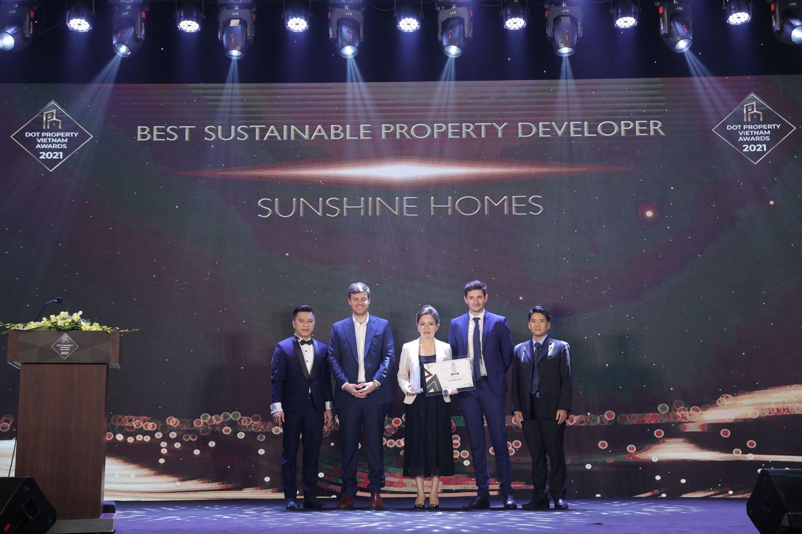 Sunshine Homes thắng đậm với nhiều hạng mục giải thưởng quan trọng tại Dot Property Vietnam Awards 2021.