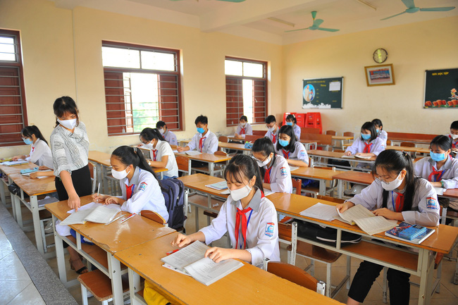 Hà Nội: Học sinh trở lại trường học từ ngày 2/3/2021