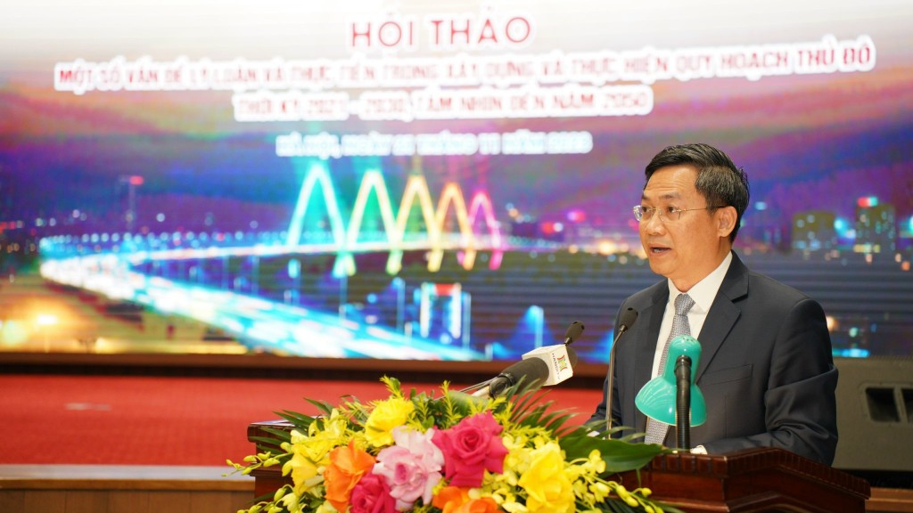 Phó Chủ tịch UBND TP Hà Minh Hải phát biểu đề dẫn hội thảo