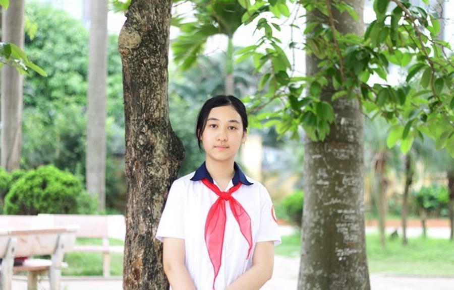 Em Đào Anh Thư, học sinh lớp 8, trường THCS Nguyễn Huy Tưởng (huyện Đông Anh, Hà Nội) đã đoạt giải Ba quốc tế cuộc thi Viết thư quốc tế UPU năm 2021