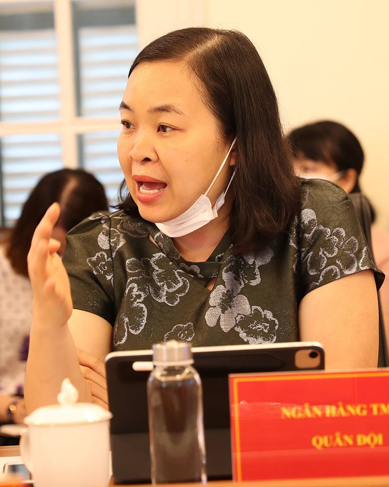 Phó tổng giám đốc MB Bank bà Phạm Thị Trung Hà.