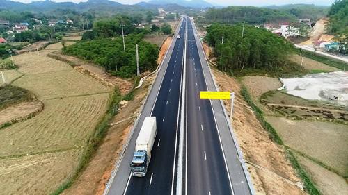 Tuyến đường cao tốc Bắc Giang - Lạng Sơn. (Ảnh: Người lao động)